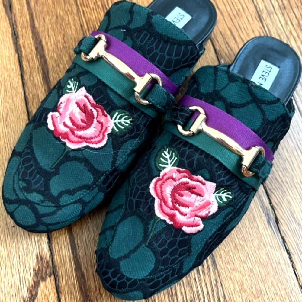 Steve Madden Kandi Mule | Slide purple emerald green rose pink gold detail